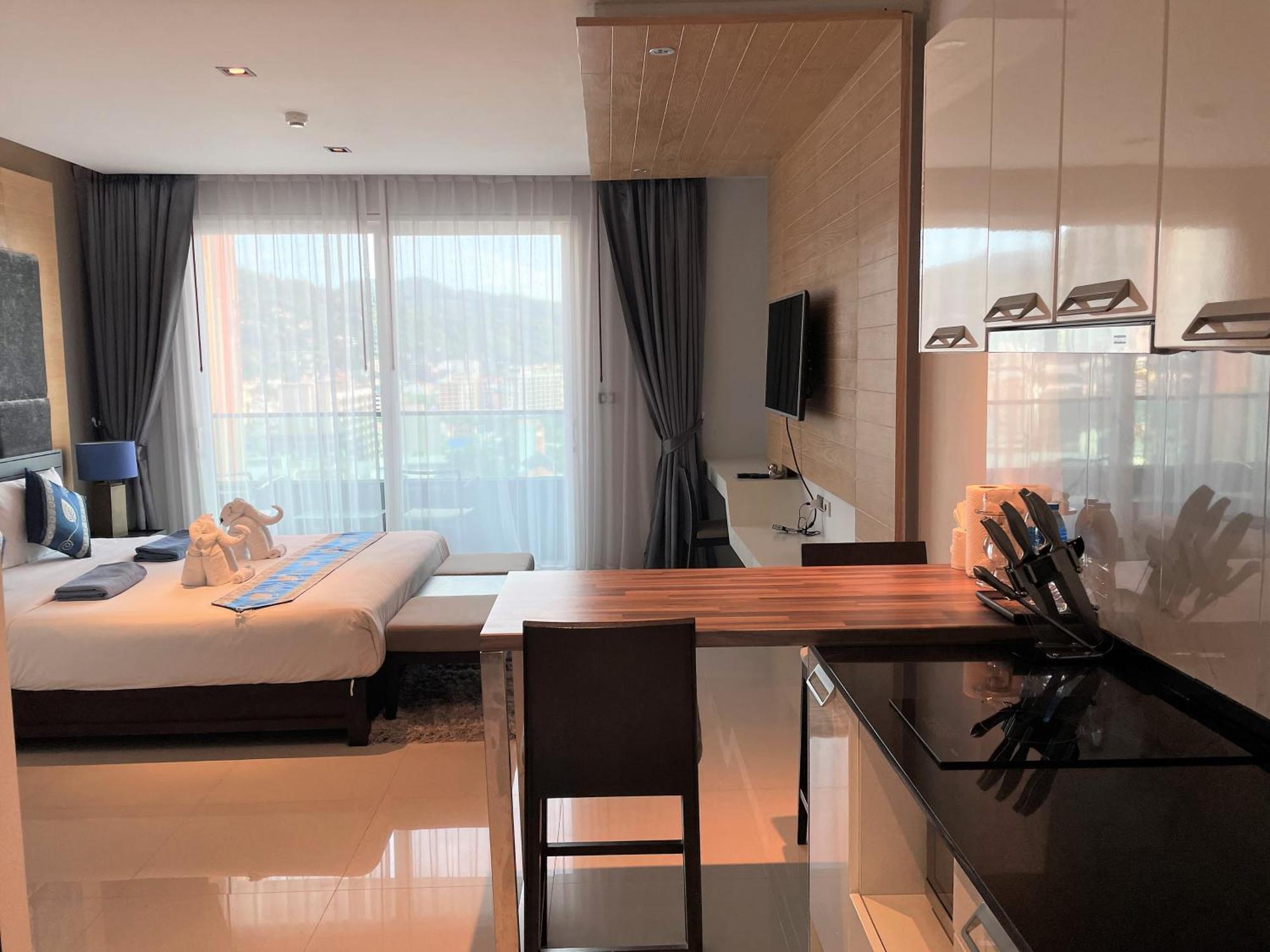 Emerald Terrace Apartments By Lofty Patong Buitenkant foto