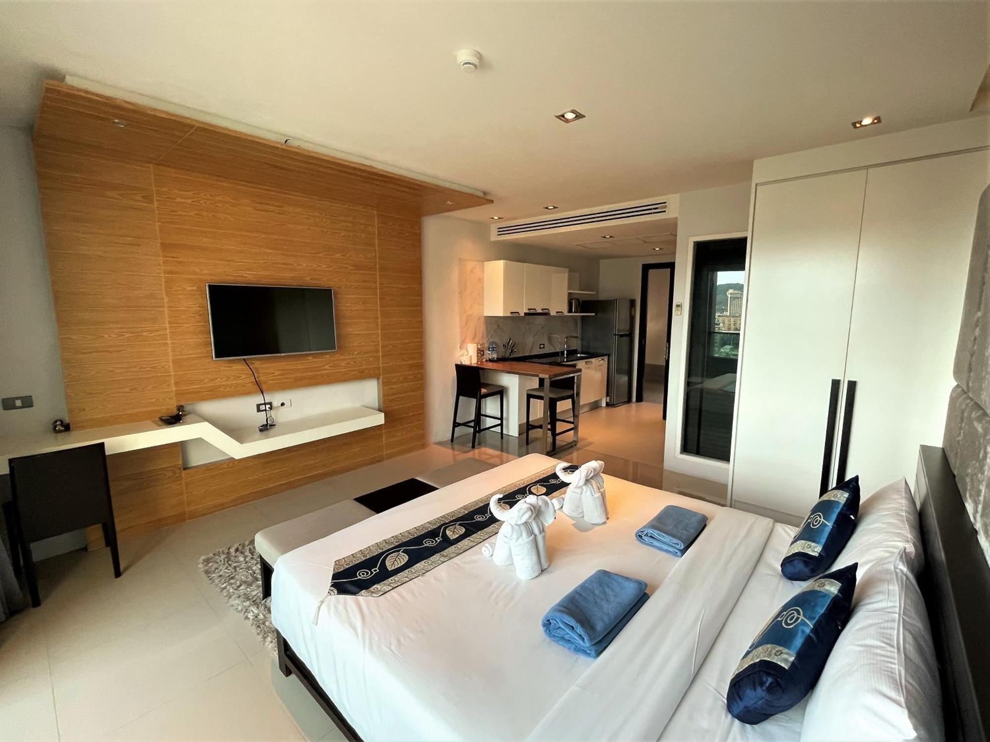 Emerald Terrace Apartments By Lofty Patong Buitenkant foto
