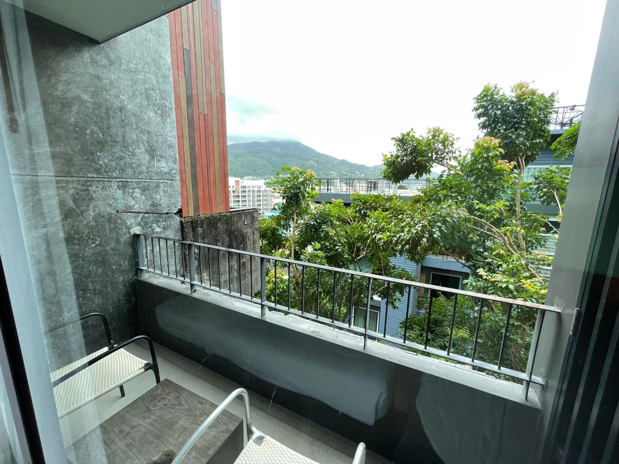 Emerald Terrace Apartments By Lofty Patong Buitenkant foto