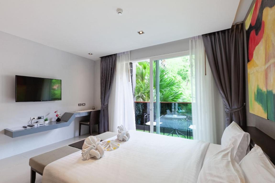 Emerald Terrace Apartments By Lofty Patong Buitenkant foto